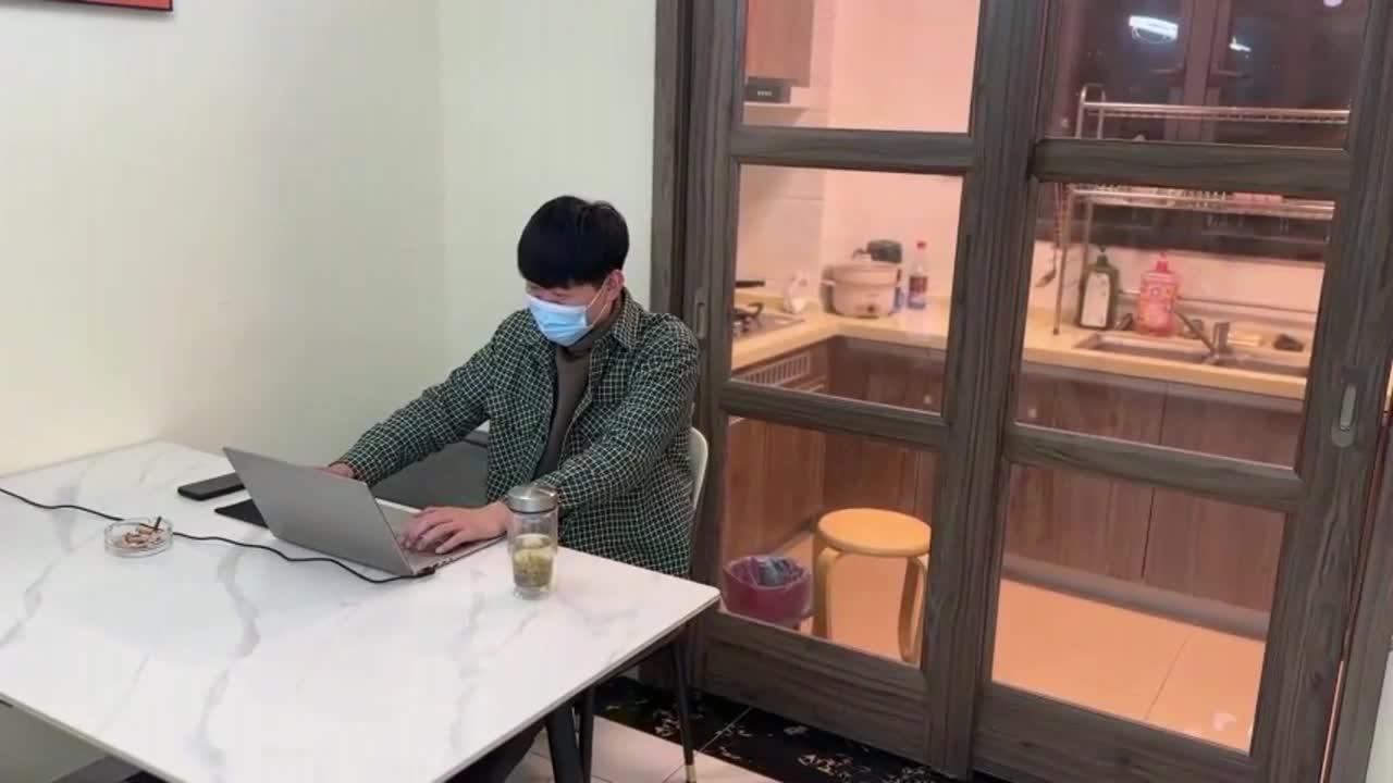01.jpg