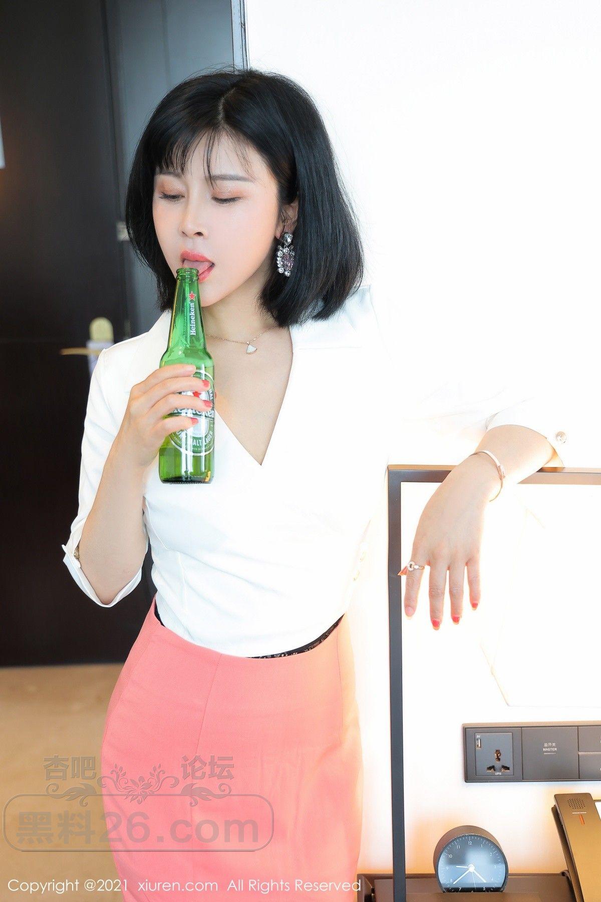 BD21727982.jpg
