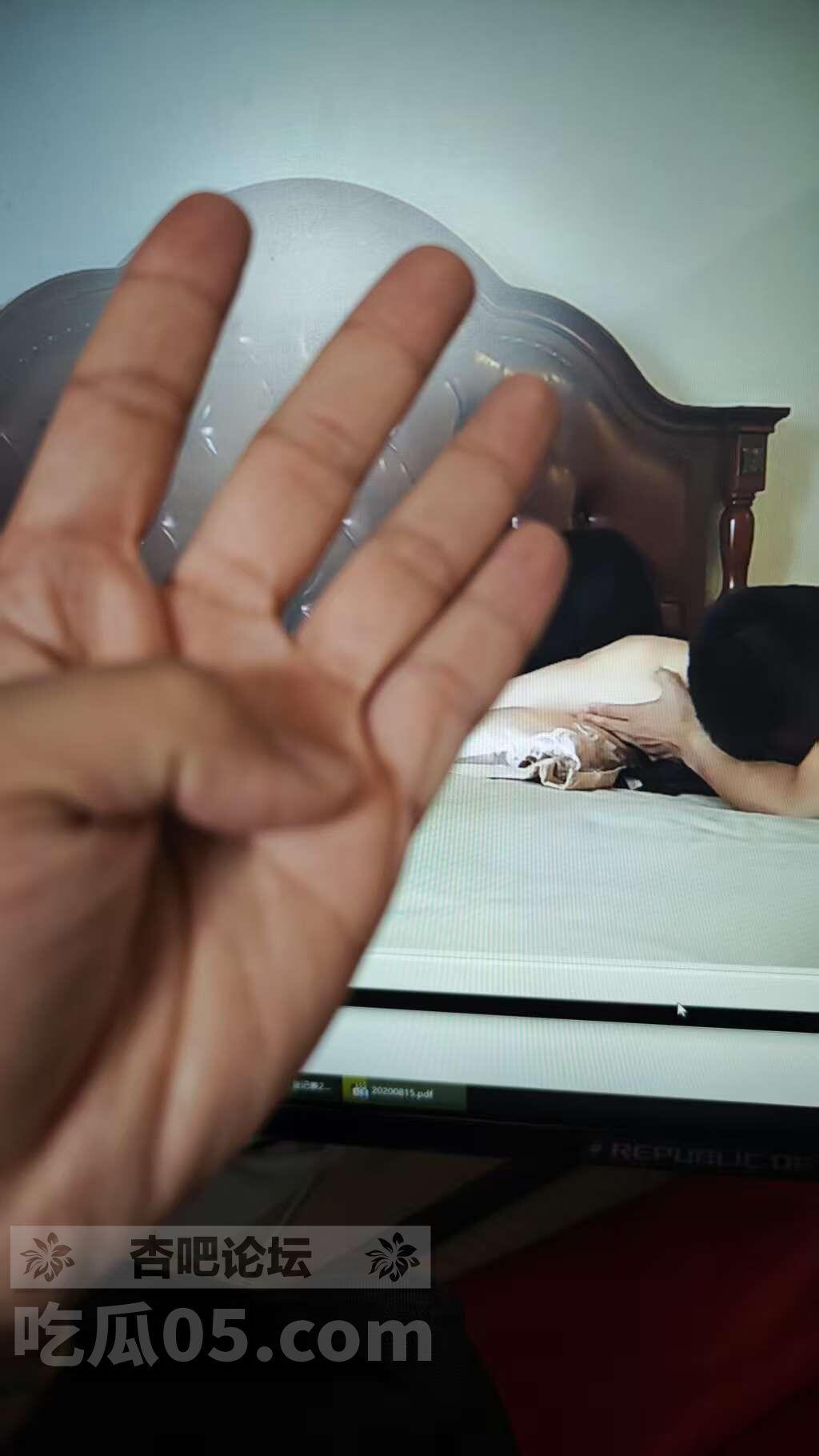 10021.jpg