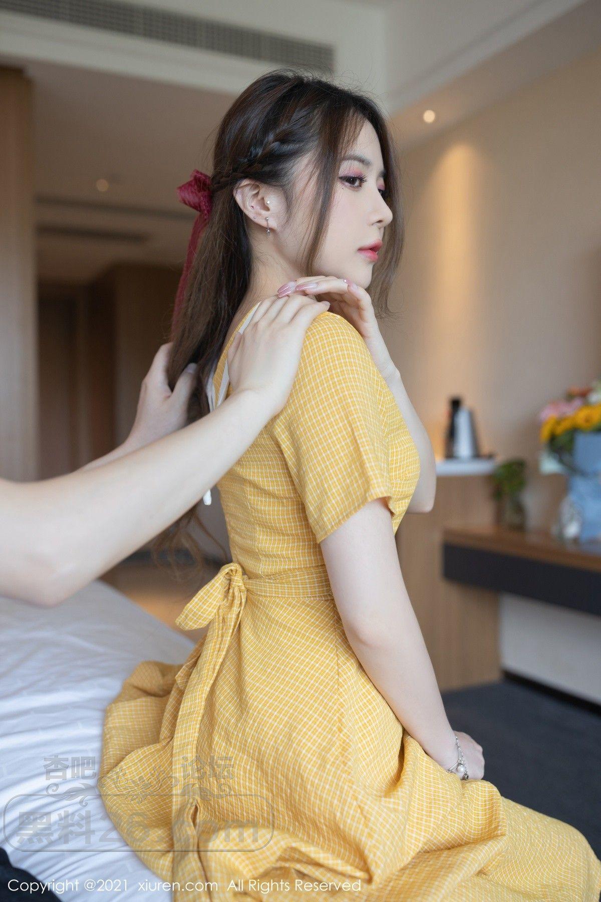 AE213616465.jpg