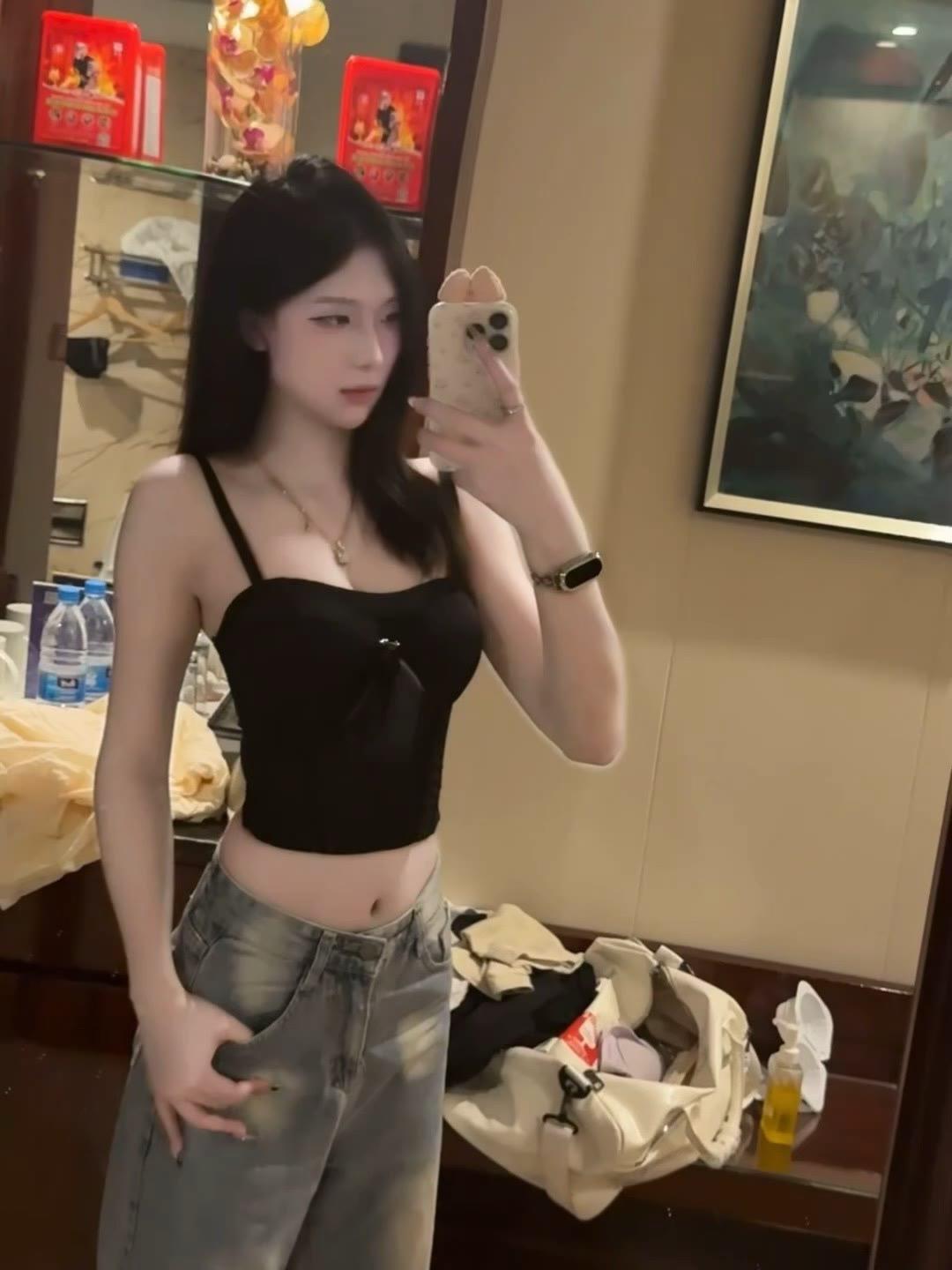 d8ade5670b4df3c6763825d372b666a8.jpeg