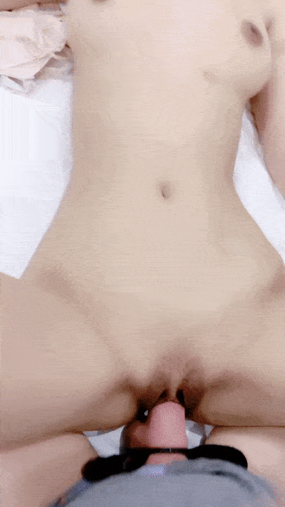 111111105f32f9adc692cb9.gif