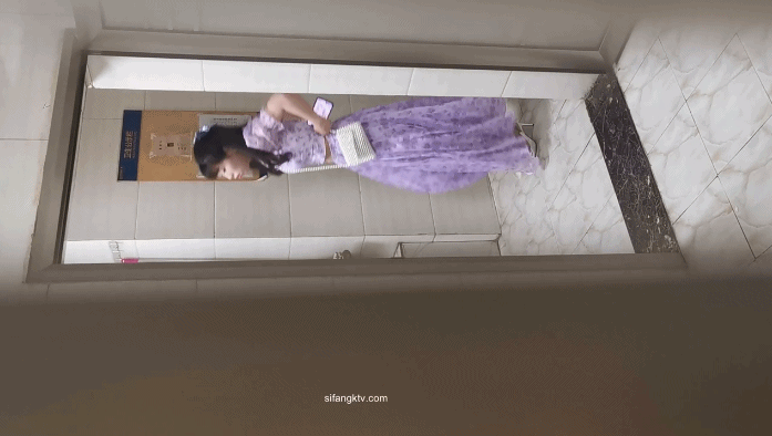 q (7).gif