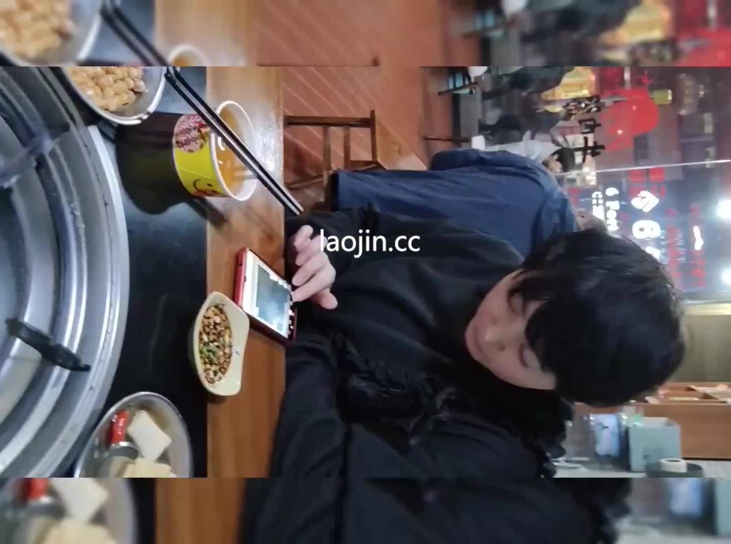 03.jpg