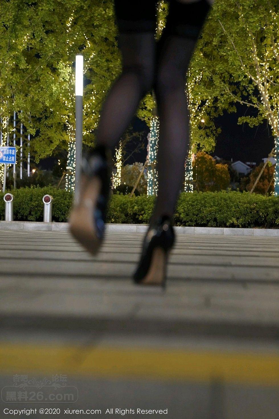 AD111446208.jpg
