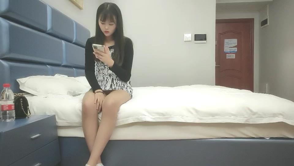 小马寻花_啪啪第一场_20210917.mp4_20241004_171802.492.jpg