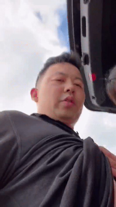39a095824a2c0fe22.gif
